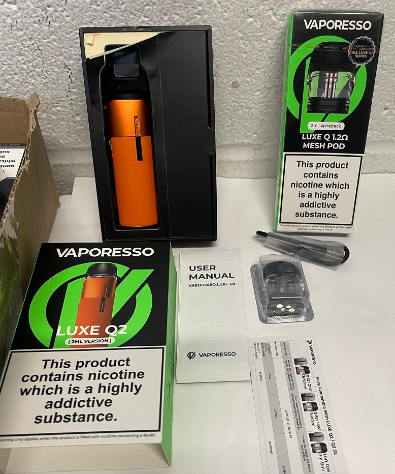 VAPORESSO LUXE Q2 Vaping Kit & 4 Mesh Pod Pack