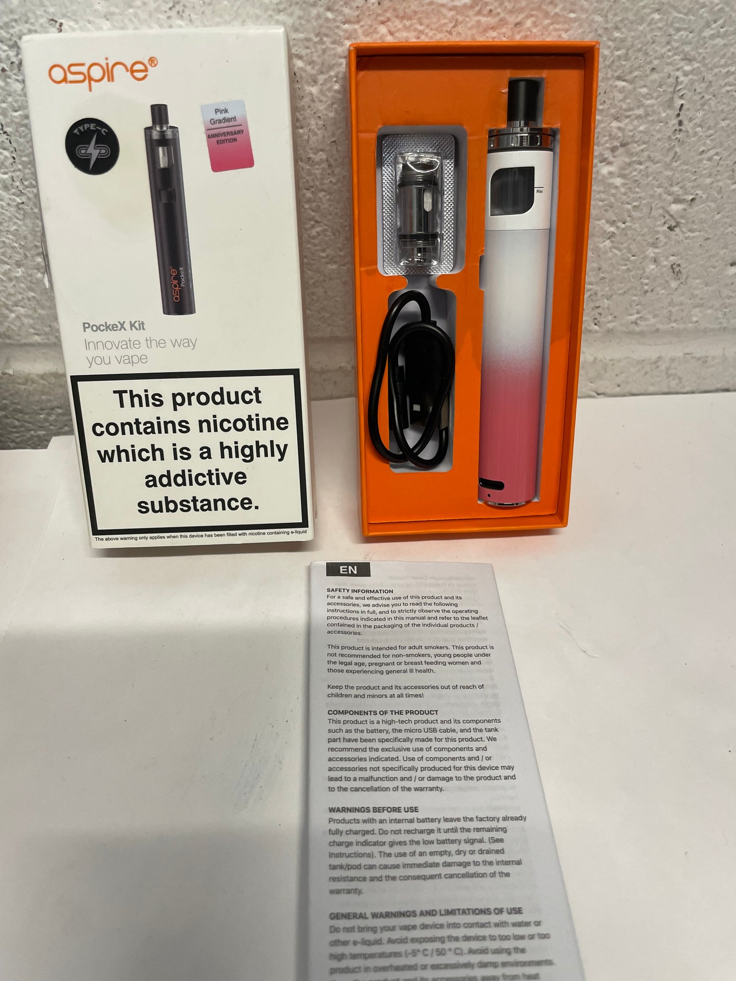 Aspire PockeX Vape Kit Pink Gradiant (Refurbished)