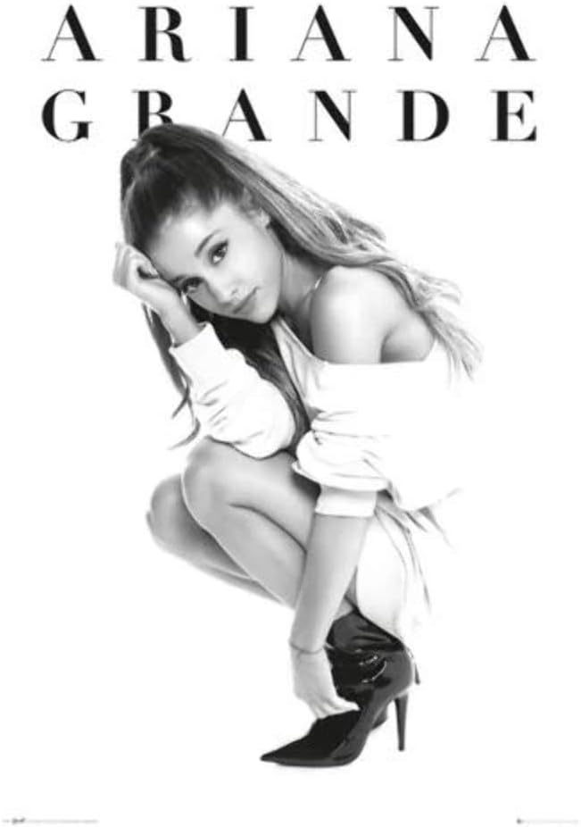 Ariana Grande Crouch Maxi Poster Print 61x91.5cm